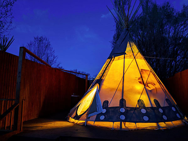 Glamping in Moab, Moab RV, Arches National Park, Glamping in Tents, Moab Utah Campgrounds, Places to Stay Near Arches National Park