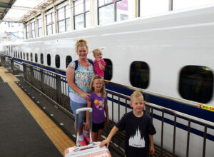JR, JR Rail Pass, Metro, Subway, Japan, Diapers on a plane, DiapersONAPLANE, traveling with kids, family travel, rush hour japan, Riding the Shinkansen, Nozomi,