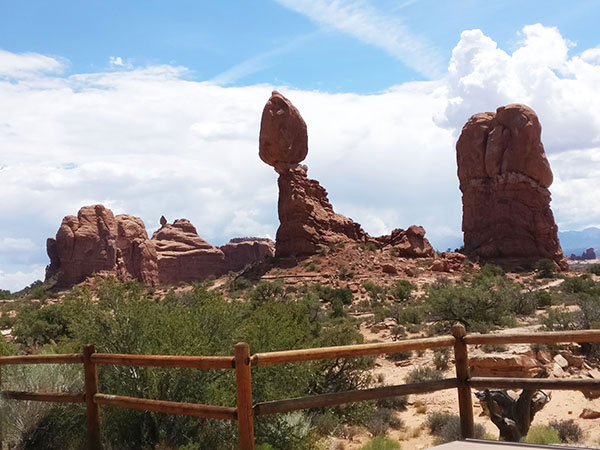 Family Trip to Arches, Arches National Park, Utah, Delicate Arch, Diapersonaplane, Diapers On A Plane, Traveling with Kids, Family Travel,