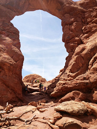 itinerary for Arches National Park, Arches National Park, Utah, Delicate Arch, Diapersonaplane, Diapers On A Plane, Traveling with Kids, Family Travel,