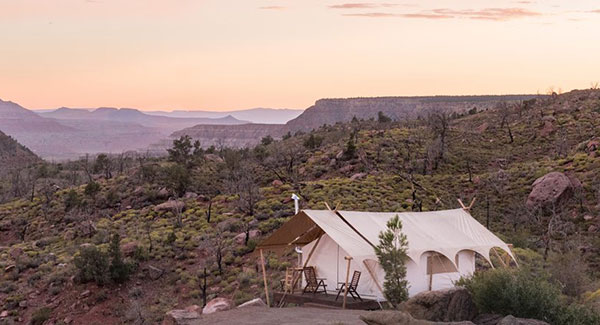 Glamping in Moab, Moab RV, Arches National Park, Glamping in Tents, Moab Utah Campgrounds, Places to Stay Near Arches National Park 