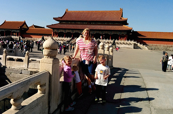 Temporary Chinese Transit Visa, 72 Hour, 144 Hour, Visa Free China, Great Wall of China, Forbidden City, Shanghai Disneyland, Toy Story Hotel Shanghai, Asia, diapersonaplane, diapers on a plane, creating family memories, family travel, traveling with kids