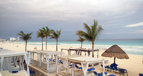 Cancun, All Inclusive Resort in Cancun, Mexico, Hotel Zone, Family Hotel in Cancun, diapersonaplane, diapers on a plane, creating family memories, family travel, traveling with kids,