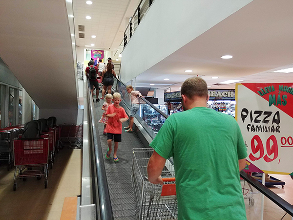 Grocery Shopping in Mexico, MEGA Soriana, Playa del Carmen, Culture in Mexico, Chedraui, diapersonaplane, diapers on a plane, family travel, traveling with kids, creating family memories